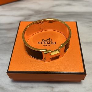 Hermes Clic Clac H Bracelet - Black Enamel with Gold-Plated Hardware